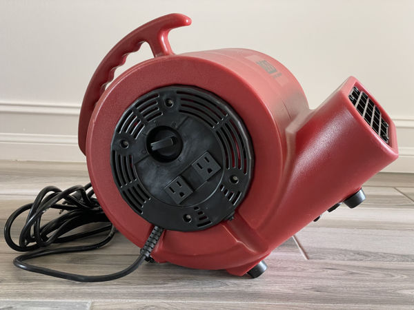 Picture of BLOWER FAN 3-SPEED 1/2 HP 120V F500 W/GFCI DUPLEX POWER OUTLET W/14' POWERCORD